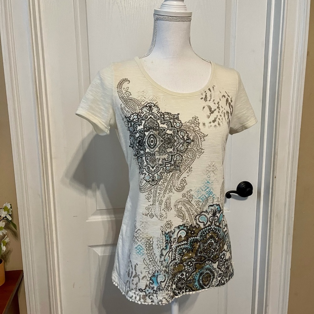 Women’s t-shirt